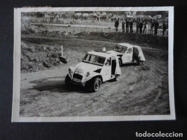 Fotograf&iacute;a antigua: VALENCIA CARRETERA AUTOMOVILISMO POP CROSS 1976 BENLLOCH ANTIGUA FOTOGRAFIA 7,5 X 10,5 C