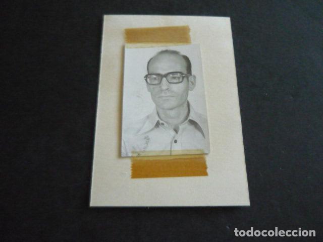 Fotograf&iacute;a antigua: MADRID JUAN ANTONIO MULEY ESTAFADOR FOTOGRAFIA POLICIA 1967 ANTIGUA FOTOGRAFIA ORIGINAL 4 X 5,5 CM