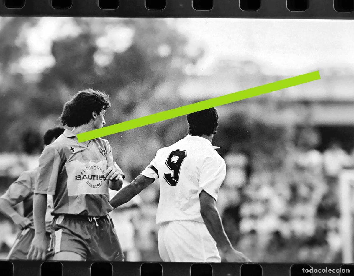 Antique Photography: Negativo de fotograf&iacute;a. Burjassot club de f&uacute;tbol - Valencia C.F. Partido. A&ntilde;o 1991.