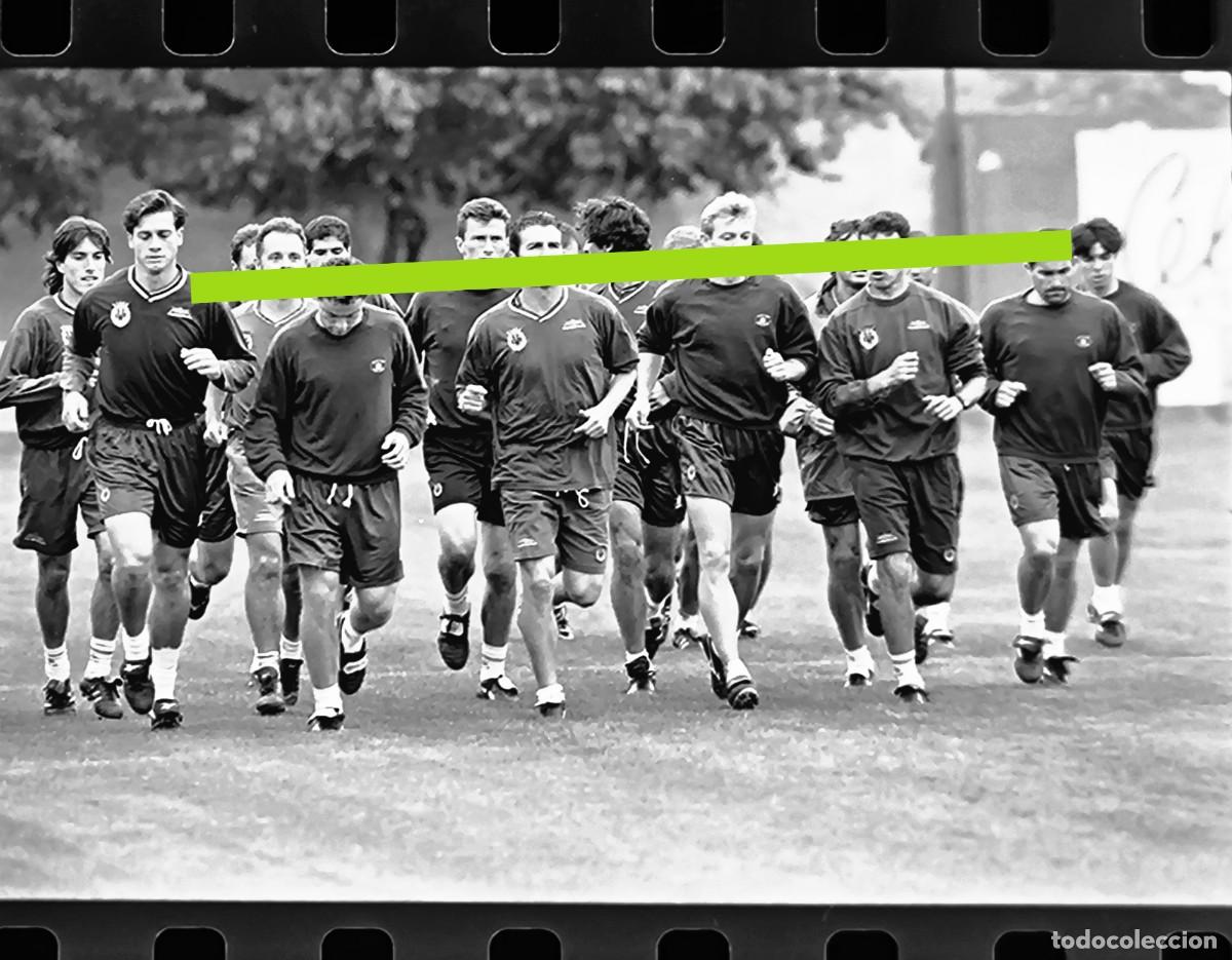 Fotografia antiga: Negativo de fotograf&iacute;a. Villarreal club de f&uacute;tbol. 1998 a&ntilde;o del ascenso.