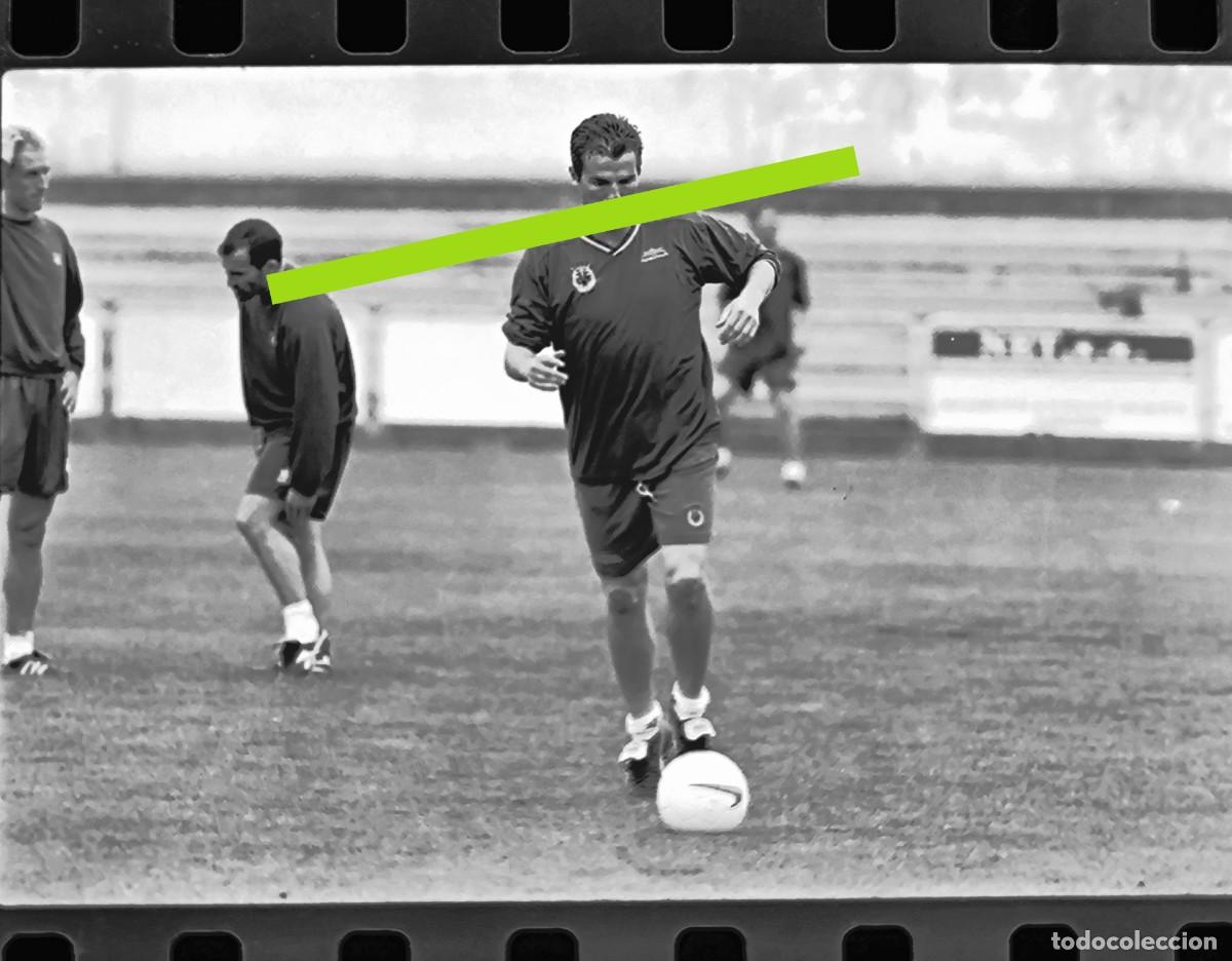 Fotografia antiga: Negativo de fotograf&iacute;a. Villarreal club de f&uacute;tbol. 1998 a&ntilde;o del ascenso.