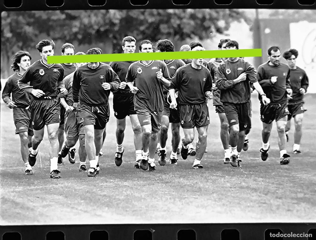 Fotografia antiga: Negativo de fotograf&iacute;a. Villarreal club de f&uacute;tbol. 1998 a&ntilde;o del ascenso.
