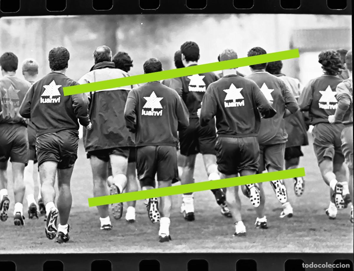 Fotografia antiga: Negativo de fotograf&iacute;a. Villarreal club de f&uacute;tbol. 1998 a&ntilde;o del ascenso.