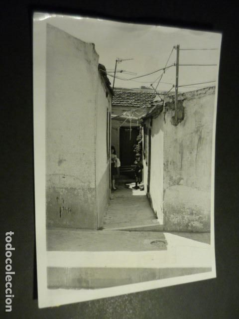 Fotograf&iacute;a antigua: MADRID VALLECAS BARRIO DE LA VI&Ntilde;A ANTIGUA FOTOGRAFIA ORIGINAL 13 X 18 CM