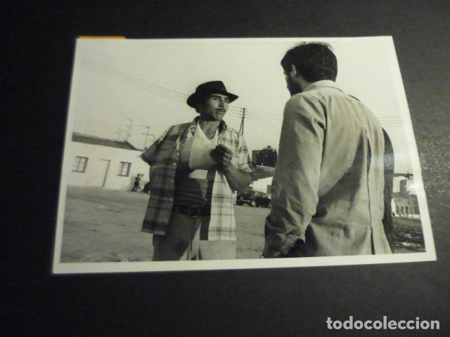 Fotograf&iacute;a antigua: MADRID VALLECAS DISTURBIOS ENTRE GITANOS ANTIGUA FOTOGRAFIA ORIGINAL 13 X 18 CM