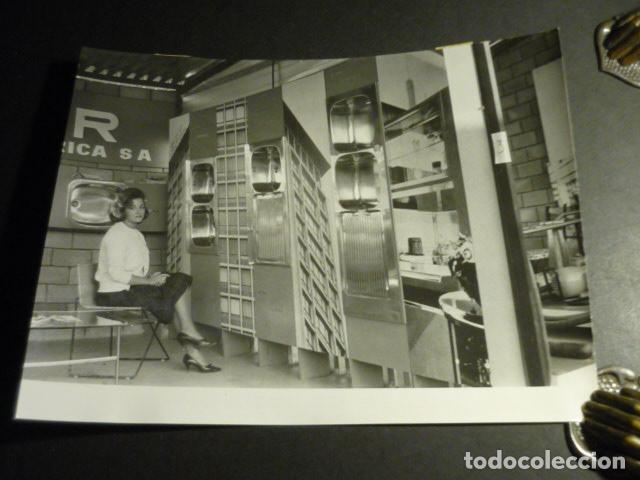 Fotograf&iacute;a antigua: MADRID I EXPOSICION INTERNACIONAL DE LA CONSTRUCCION 1962 ANTIGUA FOTOGRAFIA ORIGINAL 18 X 24 CM