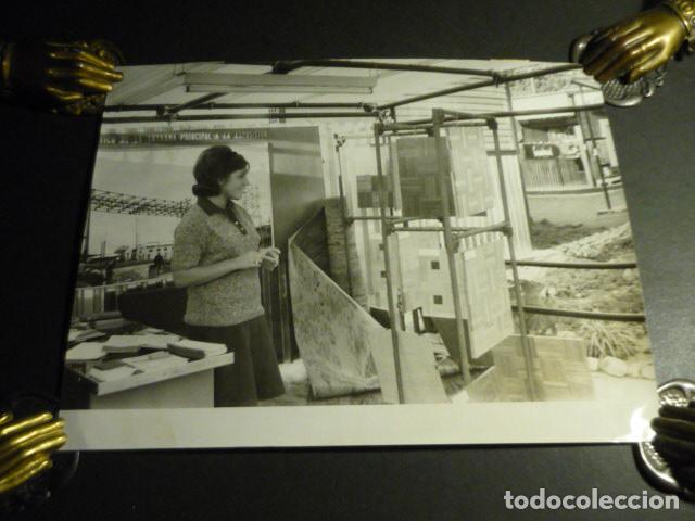 Fotograf&iacute;a antigua: MADRID I EXPOSICION INTERNACIONAL DE LA CONSTRUCCION 1962 ANTIGUA FOTOGRAFIA ORIGINAL 18 X 24 CM