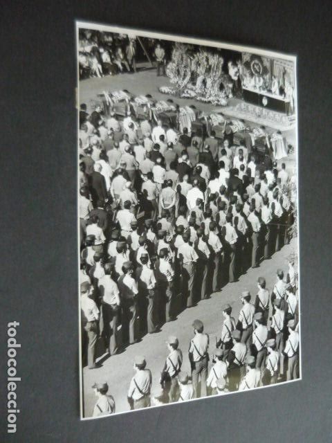 Fotograf&iacute;a antigua: MADRID PLAZA REPUBLICA DOMINICANA ATENTADO TERRORISTA ETA GUARDIA CIVIL FOTOGRAFIA 18 X 24 CM