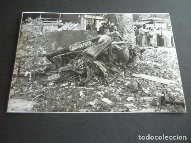 Fotograf&iacute;a antigua: MADRID PLAZA REPUBLICA DOMINICANA ATENTADO TERRORISTA ETA GUARDIA CIVIL FOTOGRAFIA 17 X 24 CM