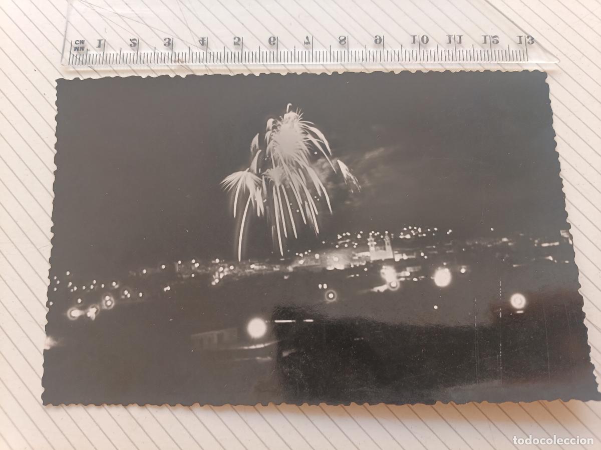 Fotografia antica: Elda, Alicante. 1957. Fuegos artificiales