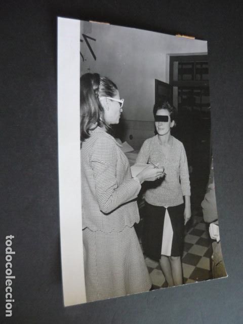 Fotograf&iacute;a antigua: MADRID PRISION PROVINCIAL DE MUJERES 1966 ANTIGUA FOTOGRAFIA 15 X 24 CM