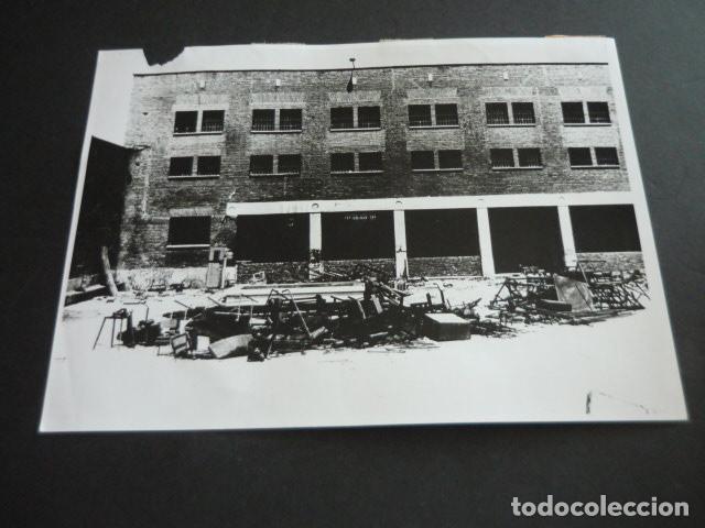 Fotograf&iacute;a antigua: MADRID CARCEL DE CARABANCHEL ANTIGUA FOTOGRAFIA 18 X 24 CM