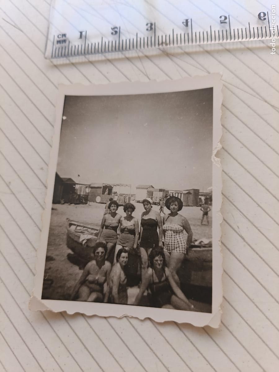 Fotograf&iacute;a antigua: Valencia. Playa de Nazaret 1959