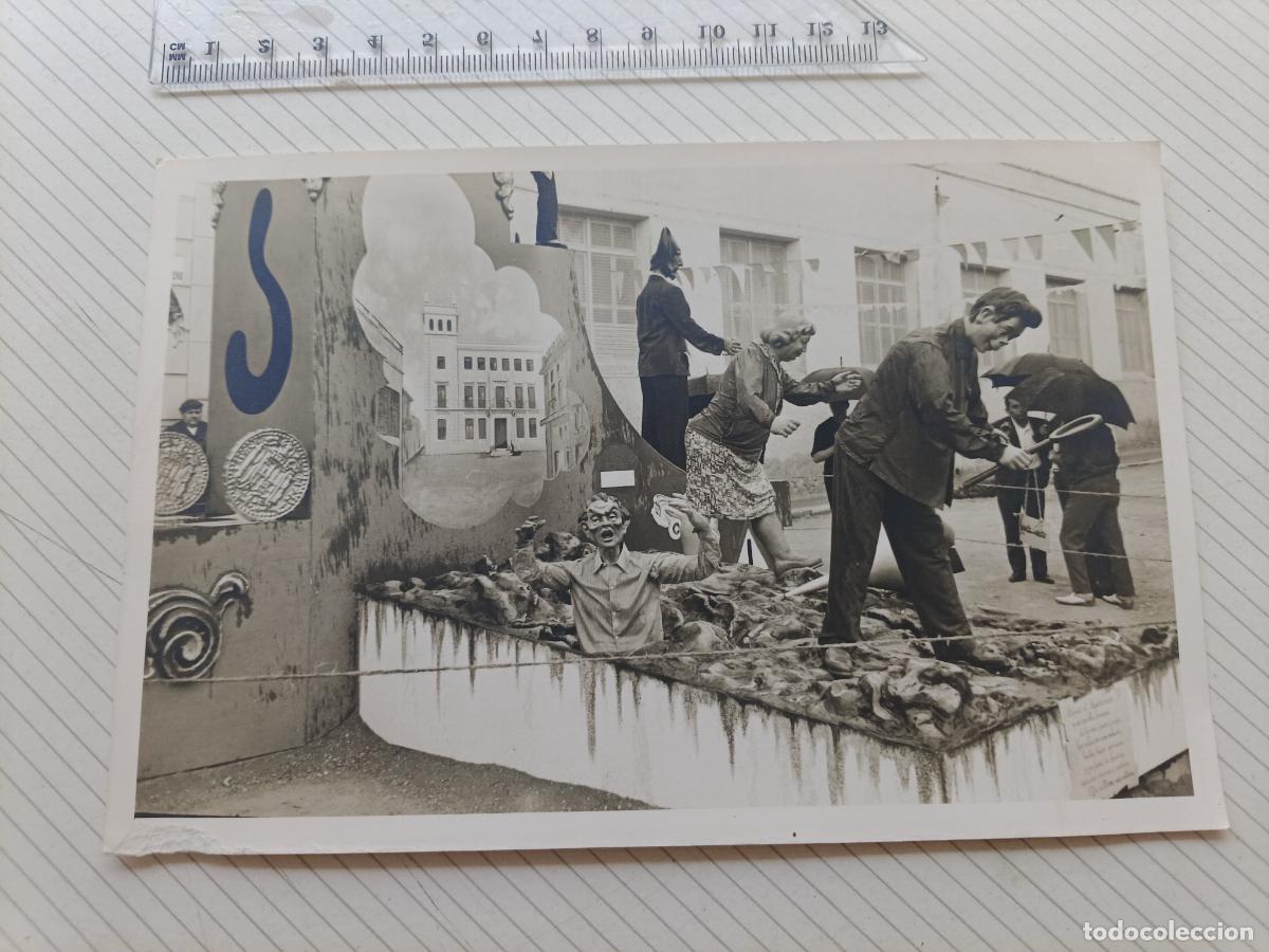Fotograf&iacute;a antigua: Elda, Alicante. Falla. Fot&oacute;grafo Carlson. Falla Trinquete