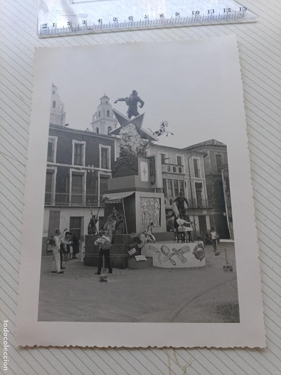 Fotograf&iacute;a antigua: Elda, Alicante. Falla. Fotos Montesinos. Gran formato. 1963