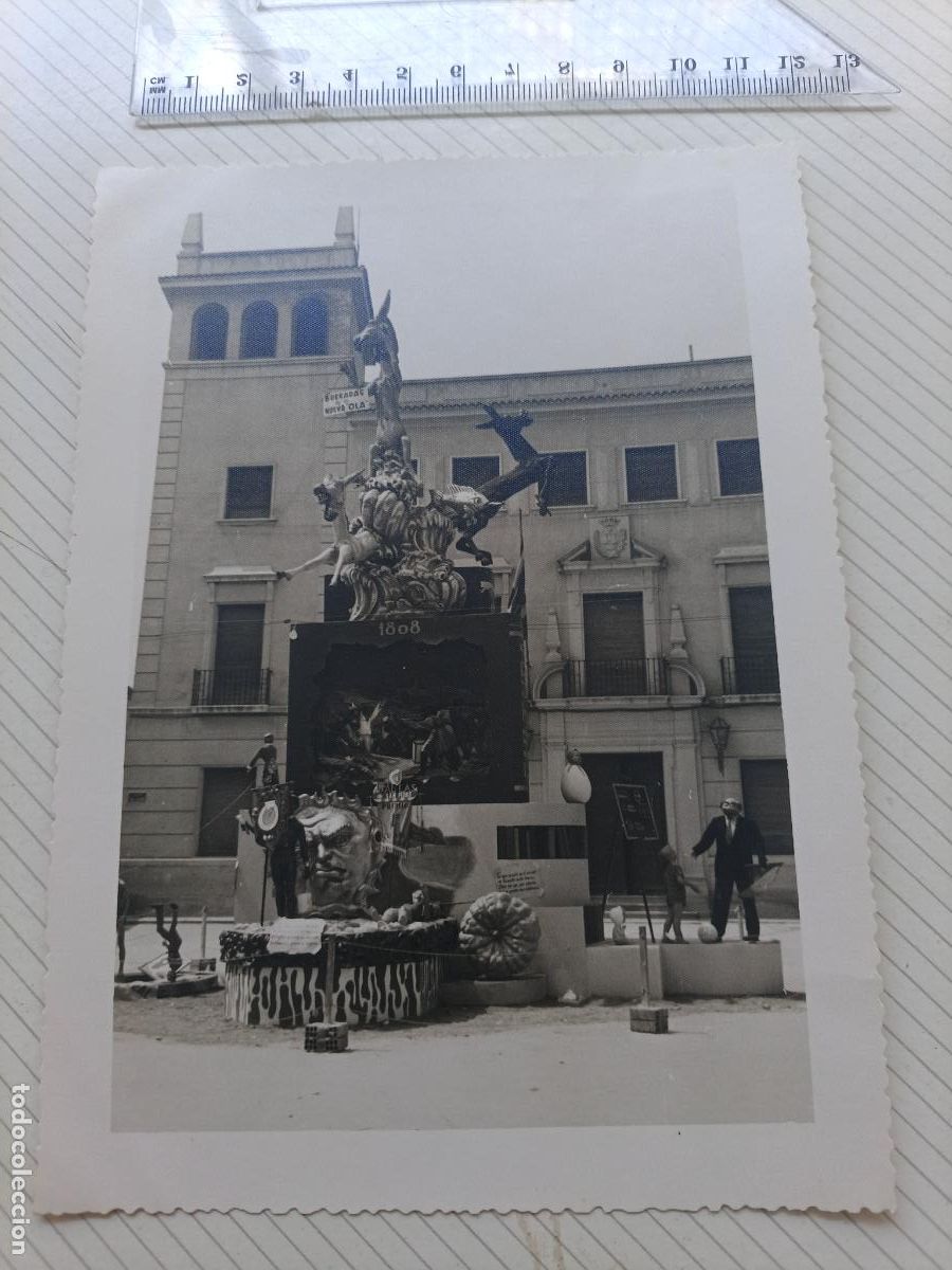 Fotograf&iacute;a antigua: Elda, Alicante. Falla. Fotos Montesinos. Gran formato