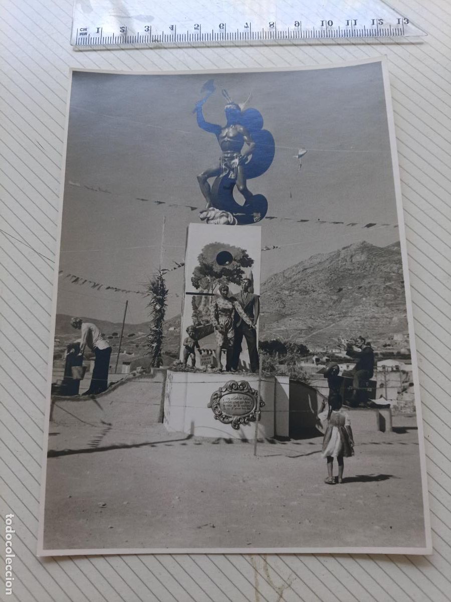 Fotograf&iacute;a antigua: Elda, Alicante. Falla. Fotos Montesinos. Gran formato