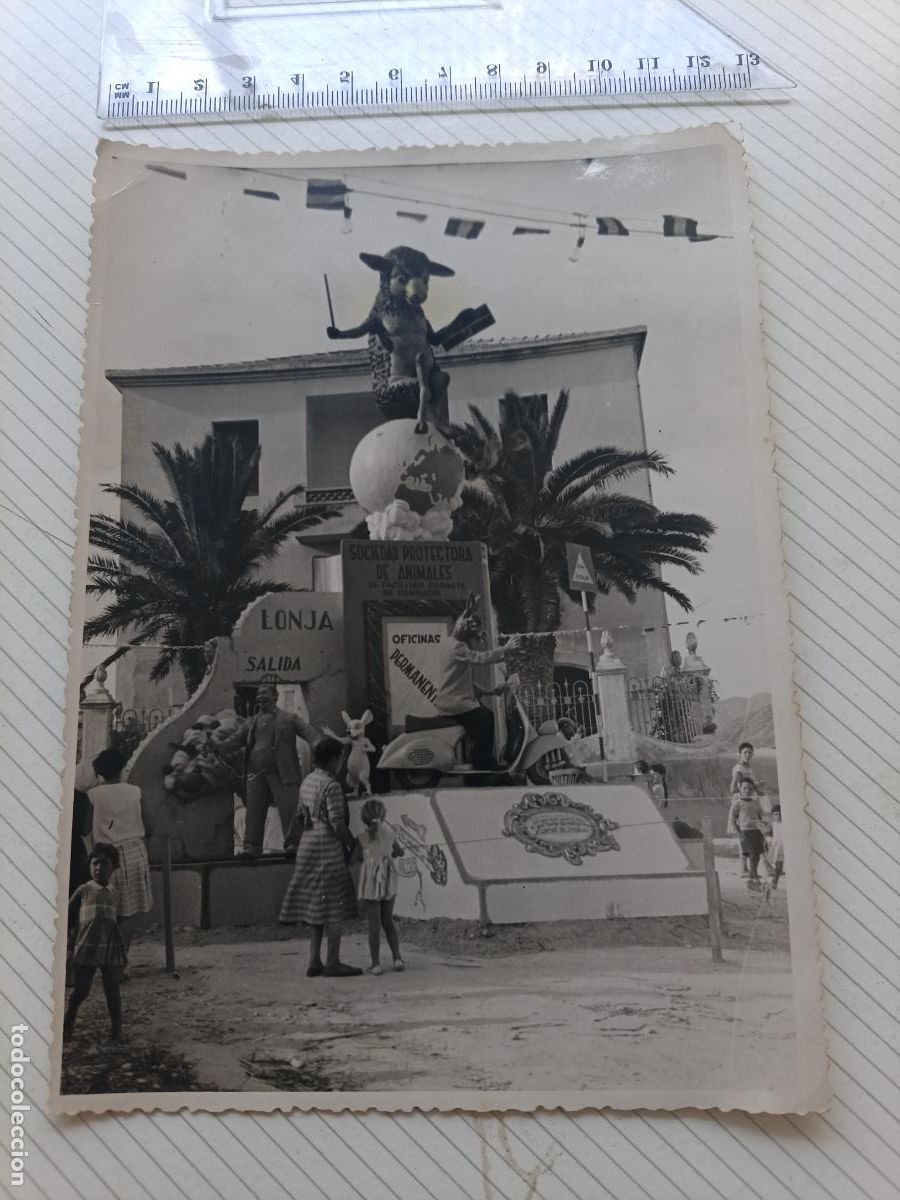 Fotograf&iacute;a antigua: Elda, Alicante. Falla del Hospital. Antonio Mil&aacute;n fot&oacute;grafo