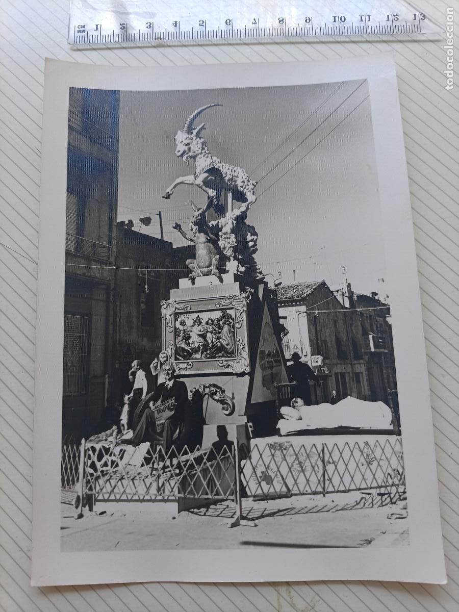 Fotograf&iacute;a antigua: Elda, Alicante. Falla. Fot&oacute;grafo Carlson. 1965