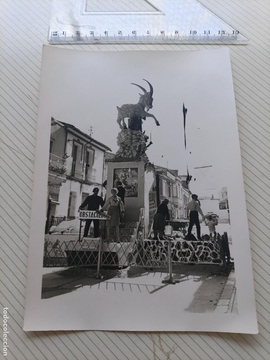 Fotograf&iacute;a antigua: Elda, Alicante. Falla. Fot&oacute;grafo Carlson. 1965 Gran formato