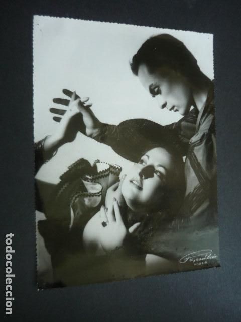 Fotograf&iacute;a antigua: CARMEN AZOFRA Y FERNANDO ZANOLI PAREJA BAILE FLAMENCO FOTOGRAFIA PEREZ DE LEON FOTOGRAFO 18 X 24 CM