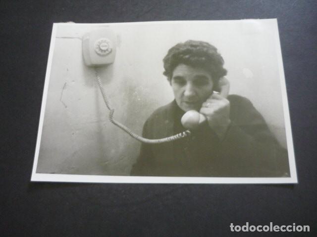Fotograf&iacute;a antigua: DOCTOR JULIO IGLESIA PUGA SECUESTRO BANDA TERRORISTA ETA ANTIGUA FOTOGRAFIA 13 X 17 CM