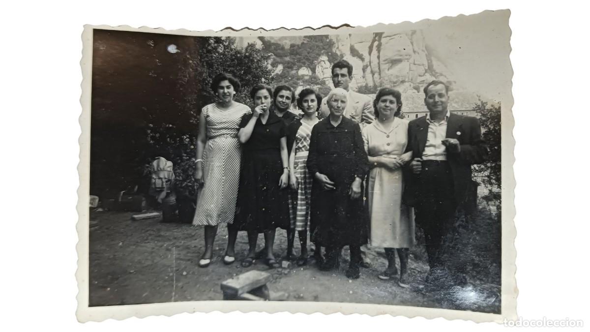 Fotograf&iacute;a antigua: FOTOGRAF&Iacute;A ANTIGUA DE GRUPO FAMILIAR EN MONTSERRAT - A&Ntilde;OS 20/30