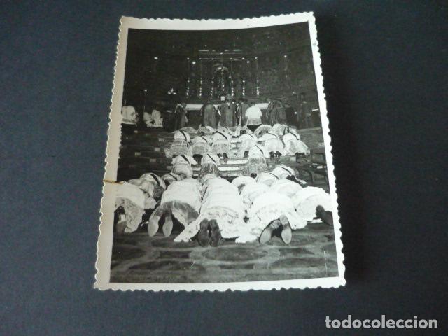 Fotografia antiga: TOLEDO CATEDRAL ORDENACION SACERDOTAL FLORES FOTOGRAFO ANTIGUA FOTOGRAFIA 9 X 12 CM