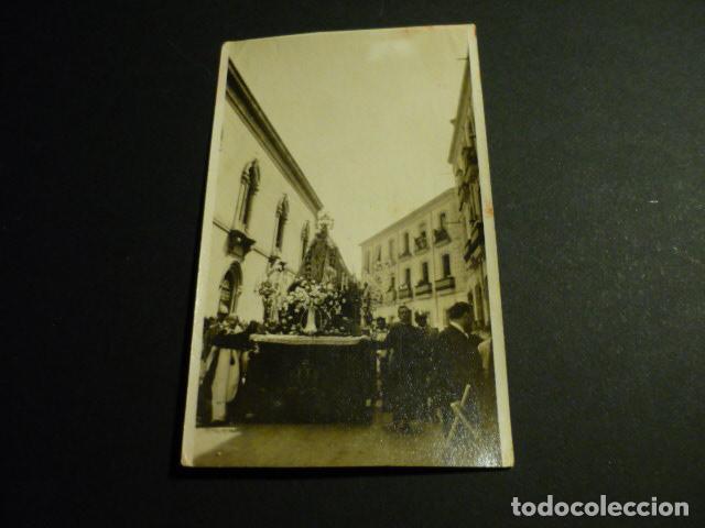 Fotografia antica: ALMERIA PROCESION VIRGEN DEL MAR ANTIGUA FOTOGRAFIA HACIA 1920 6,5 X 10,5 CM