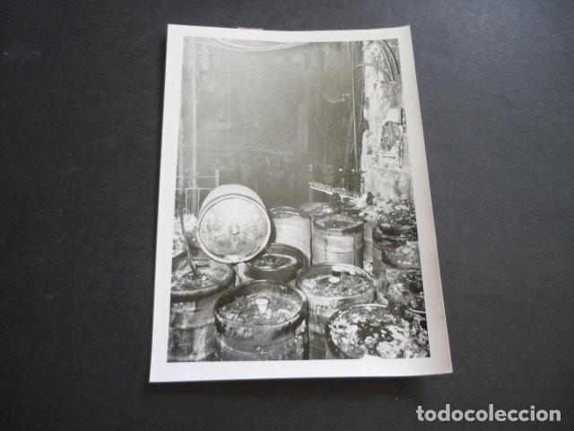 Fotograf&iacute;a antigua: MADRID CALLE DE ALCAL&Aacute; INCENDIO DE LA DISCOTECA ALCAL&Aacute; 20 FOTOGRAFIA ORIGINAL 18 X 13 CM