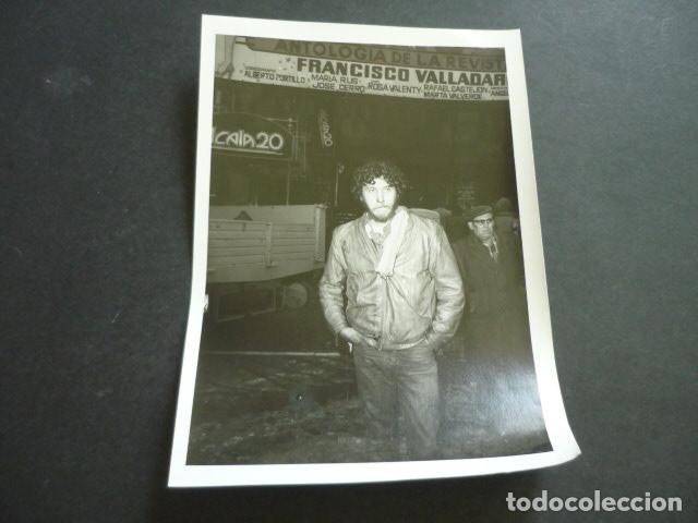 Photographie ancienne: MADRID CALLE DE ALCAL&Aacute; INCENDIO DE LA DISCOTECA ALCAL&Aacute; 20 FOTOGRAFIA ORIGINAL 18 X 13 CM