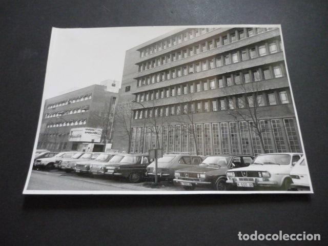 Fotograf&iacute;a antigua: MADRID CALLE MENDEZ ALVARO SEDE EMPRESA ISODEL FOTOGRAFIA ORIGINAL 18 X 24 CM