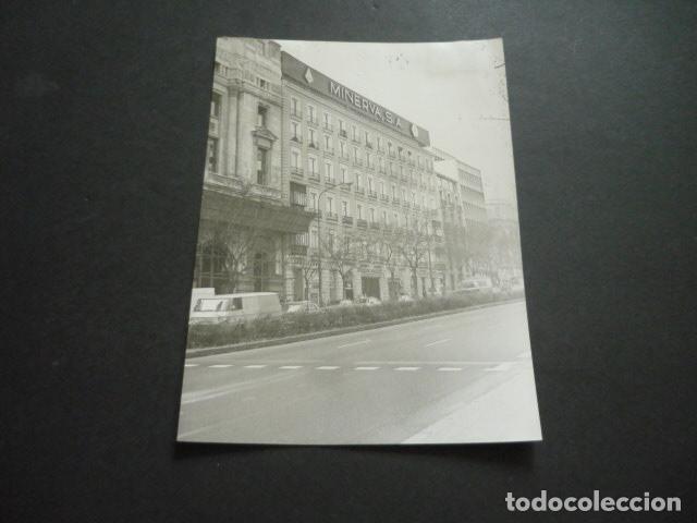 Fotografia antiga: MADRID SEDE DE SEGUROS MINERVA GRUPO RUMASA FOTOGRAFIA ORIGINAL 18 X 13 CM