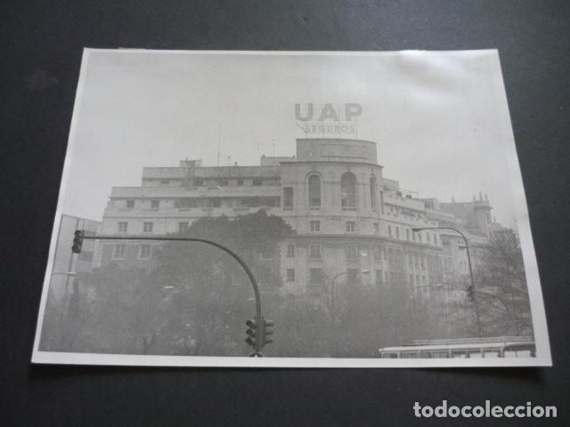 Alte Fotografie: MADRID SEDE COMPA&Ntilde;IA SEGUROS UNION ASEGURANCE PARISIEN FOTOGRAFIA ORIGINAL 18 X 24 CM