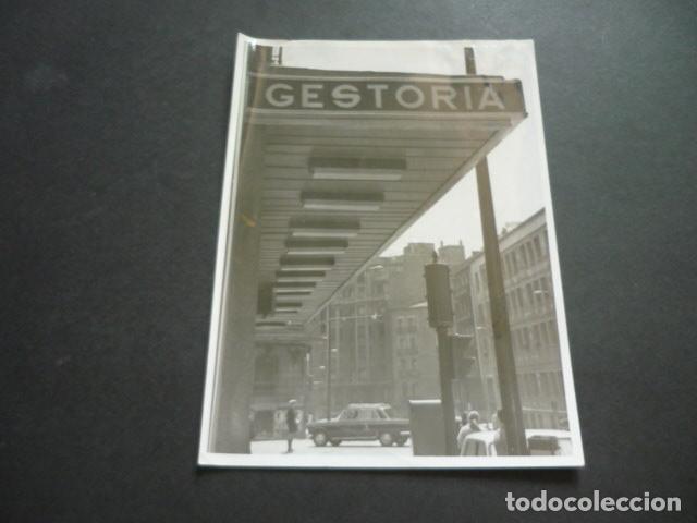 Photographie ancienne: MADRID CALLE DE SAGASTA GESTORIA TOLEDO FOTOGRAFIA ORIGINAL 13 X 18 CM