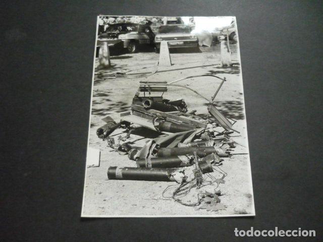 Photographie ancienne: MADRID ATENTADO TERRORISTA ETA CONTRA EL MINISTERIO DE DEFENSA FOTOGRAFIA ORIGINAL 13 X 18 CM