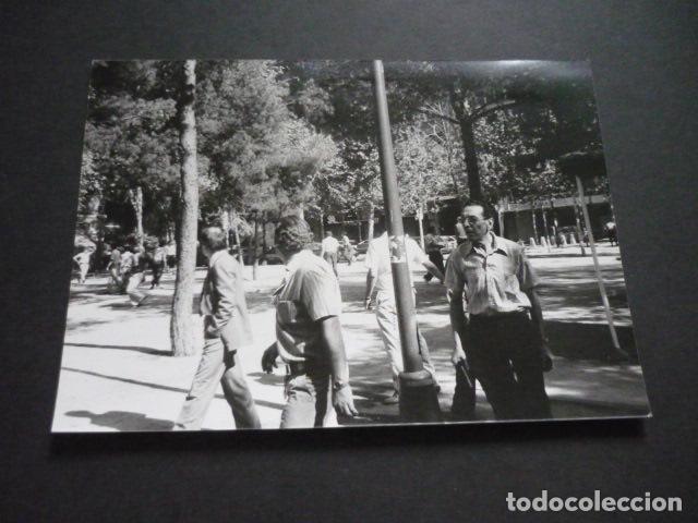 Photographie ancienne: MADRID ATENTADO TERRORISTA ETA CONTRA EL MINISTERIO DE DEFENSA FOTOGRAFIA ORIGINAL 13 X 18 CM