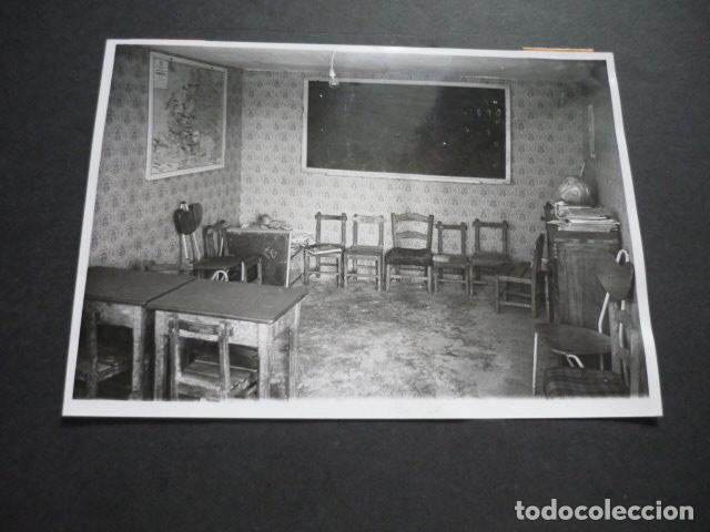 Alte Fotografie: MADRID VALLECAS CHABOLAS BARRIO JOSE SEGURA FOTOGRAFIA ORIGINAL 13 X 18 CM