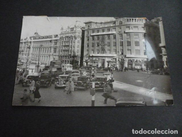 Alte Fotografie: MADRID CALLE DE ALCALA BANCO DE ESPA&Ntilde;A Y EDIFICIO DE SINDICATOS FOTOGRAFIA ORIGINAL 13 X 18 CM