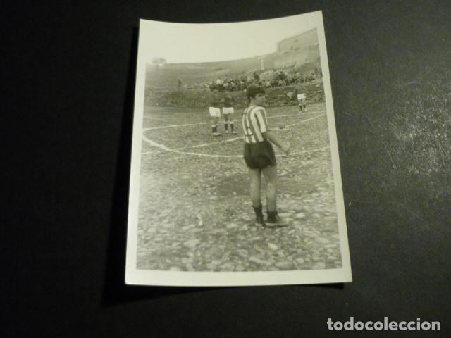 Fotograf&iacute;a antigua: BELVIS DE LA JARA TOLEDO PARTIDO DE FUTBOL EQUIPO BUENASBODAS ANTIGUA FOTOGRAFIA 7,5 X 10,5 CM