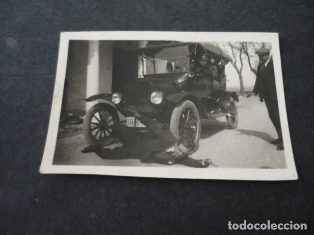 Alte Fotografie: AUTOMOVIL MATRICULA TOLEDO ANTIGUA FOTOGRAFIA 4,5 X 6,5 CM