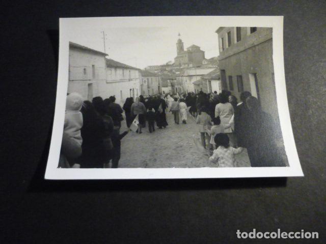 Fotograf&iacute;a antigua: CEBOLLA TOLEDO TRAIDA DE LA VIRGEN ANTIGUA FOTOGRAFIA 7,5 X 10,5 CM