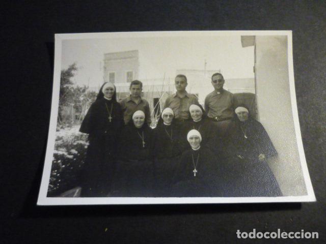 Photographie ancienne: CIUDADELA MENORCA HOSPITAL MUNICIPAL MONJAS ANTIGUA FOTOGRAFIA 7,5 X 10,5 CM