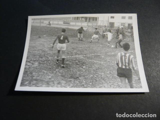 Fotografia antica: BUENASBODAS TOLEDO PARTIDO DE FUTBOL ANTIGUA FOTOGRAFIA 7,5 X 10,5 CM