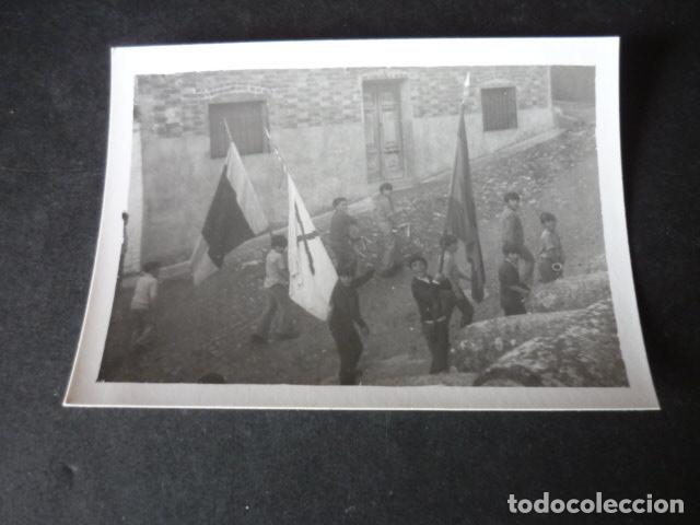 Fotograf&iacute;a antigua: CEBOLLA TOLEDO BANDA DE CORNETAS FRENTE DE JUVENTUDES ANTIGUA FOTOGRAFIA 7,5 X 10,5 CM