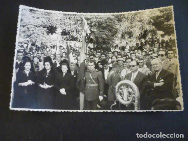 Fotograf&iacute;a antigua: VILLAFRANCA DE LOS CABALLEROS TOLEDO INAUGURACION MONUMENTO SAGRADO CORAZON FOTOGRAFIA 11,5 X 17 CM
