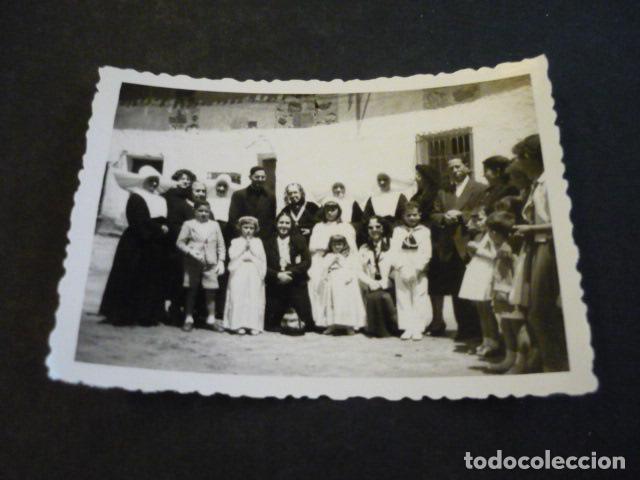 Alte Fotografie: LAYOS TOLEDO GRUPO BENDICION SAGRARIO ANTIGUA FOTOGRAFIA 8,5 X 6 CM