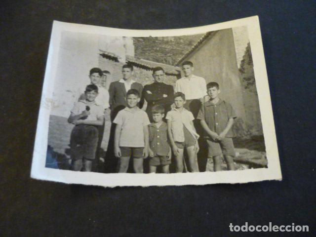 Alte Fotografie: NAVA DE RICOMALILLO TOLEDO MONAGUILLOS CON SEMINARISTAS ANTIGUA FOTOGRAFIA 5.5 X 8 CM