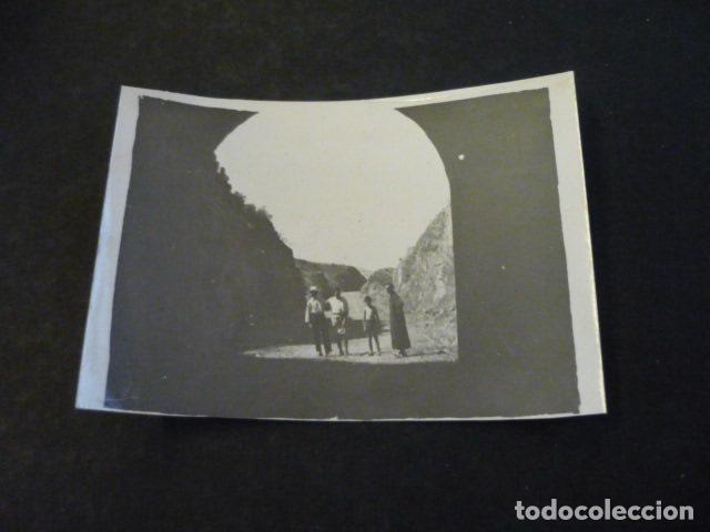 Alte Fotografie: NAVA DE RICOMALILLO TOLEDO TUNEL VIA ANTIGUA FOTOGRAFIA 6 X 8 CM