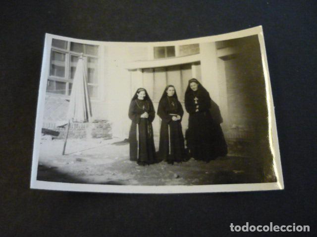 Fotografia antiga: MADRID MISIONERAS FRANCISCANAS ANTIGUA FOTOGRAFIA 7,5 X 10,5 CM